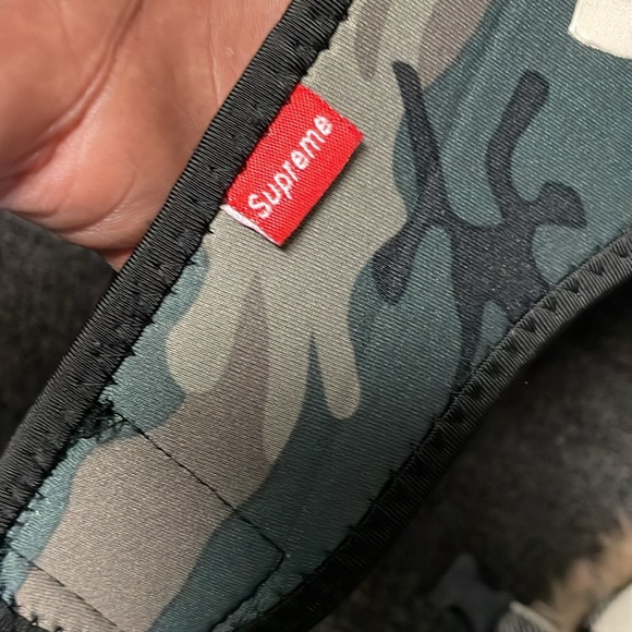 Used Supreme Windstopper Gore-Tex Labs Face Mask Woodland Camo Ski Hunting - Picture 2 of 6